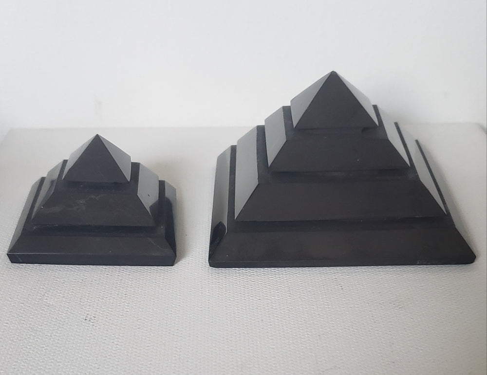 Shungite Medium Sakara Energy Pyramid Dispels and Harmonizes Negative Energy and EMF.
